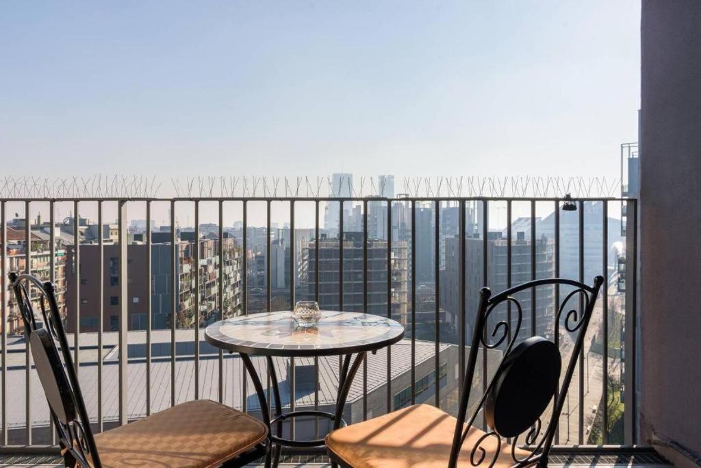 Ferienwohnung Fiera Milanocity View With Terrace Next To Shopping Mall Exterior foto